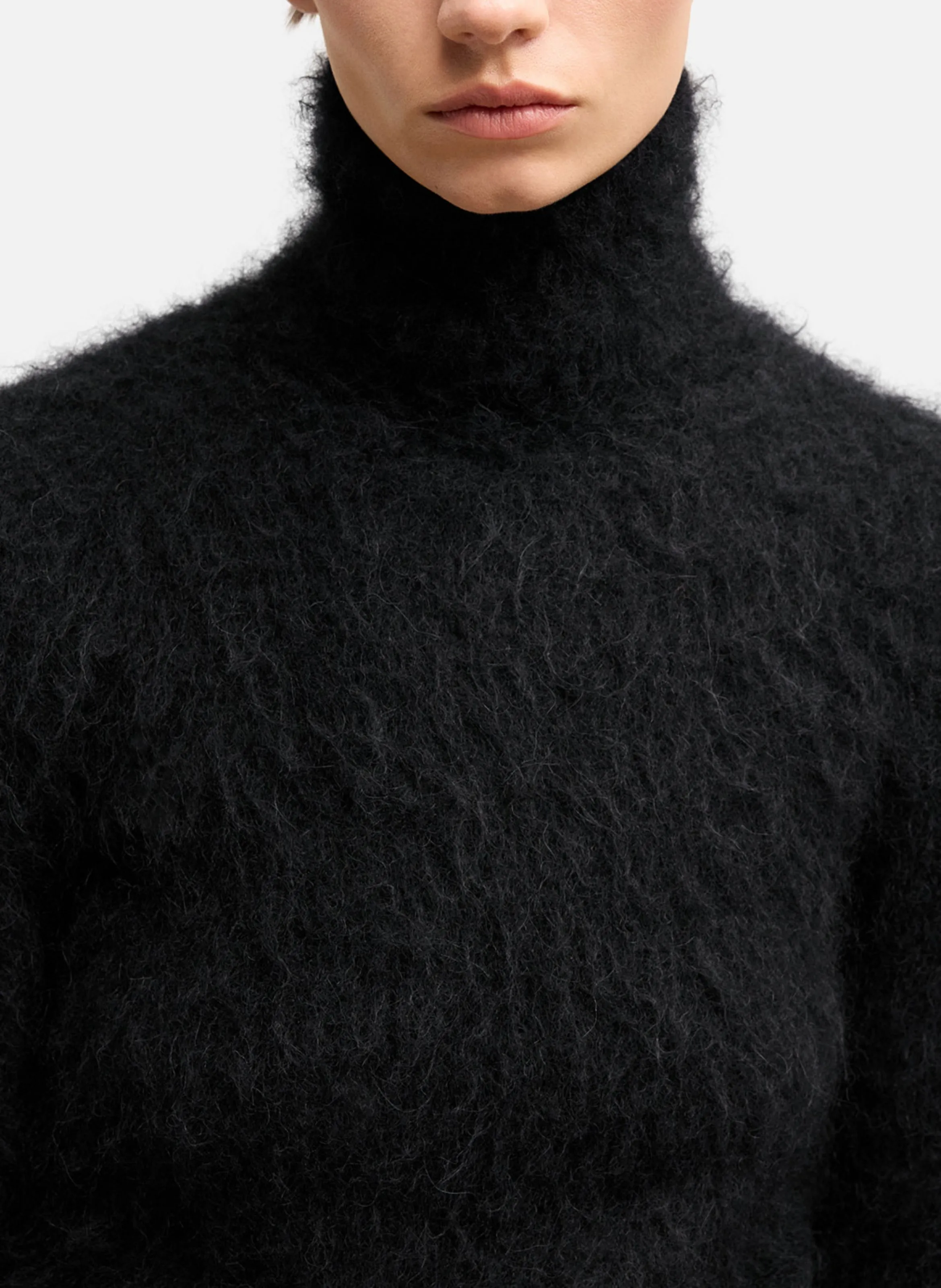 AMI PARIS  Pull en alpaga mohair brossé - Noir