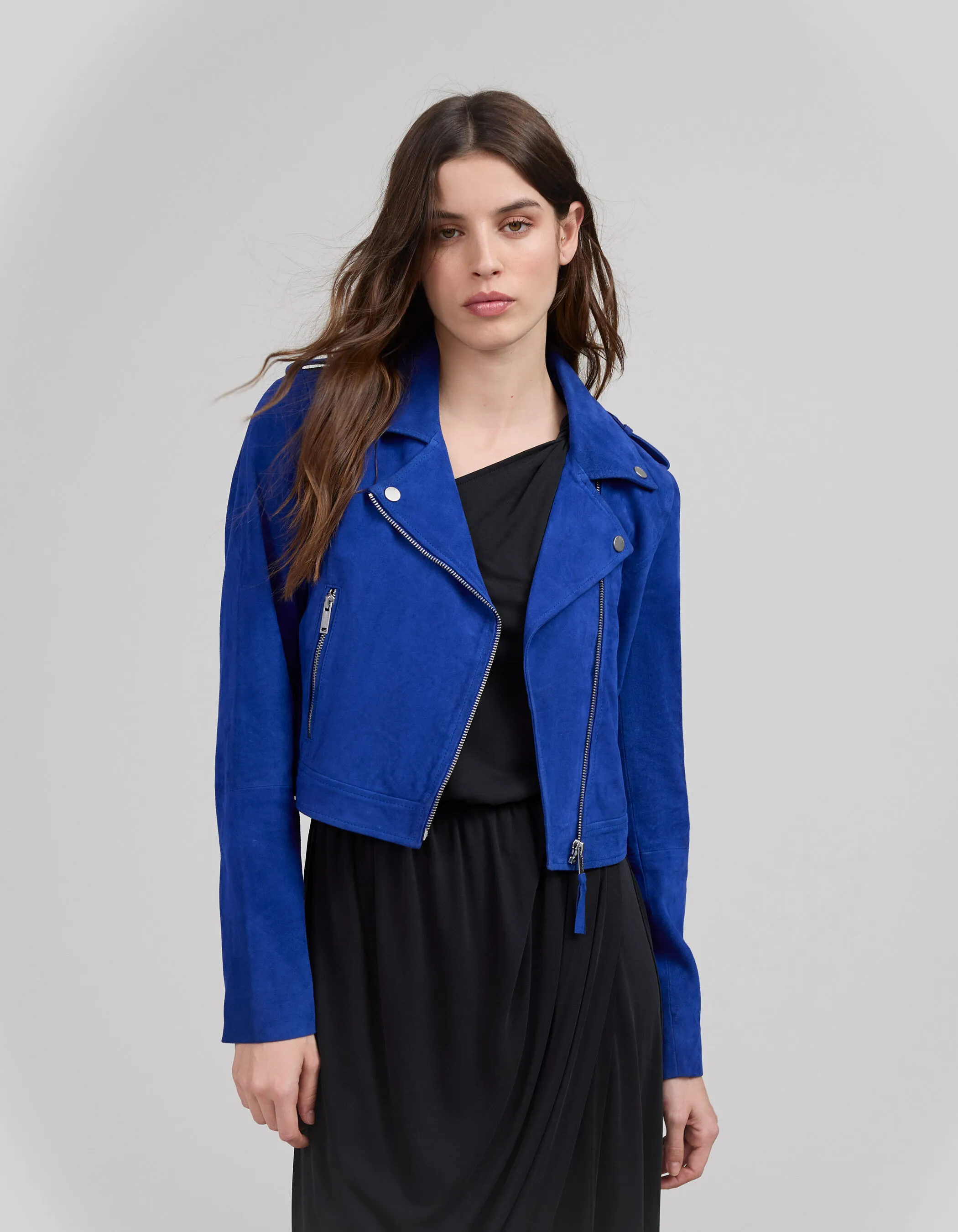 Blouson en cuir velours cobalt esprit motard Femme