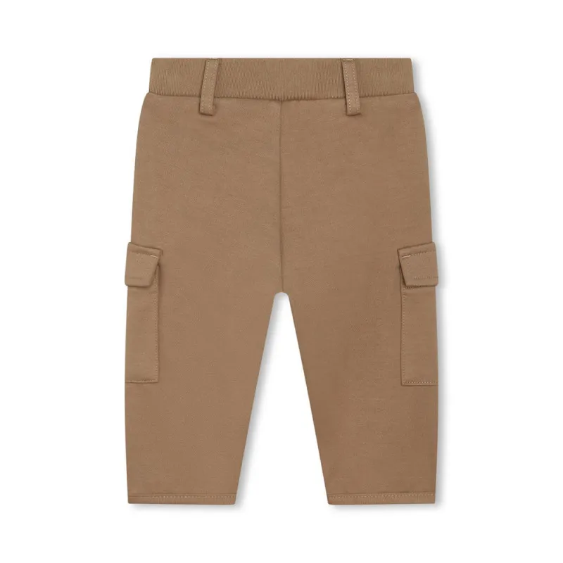 PANTALON MARRON BOSS POUR BÉBÉ AVEC POCHES À RABAT